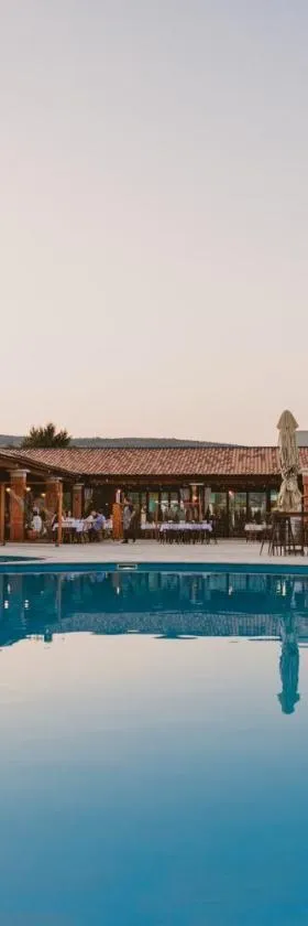 Hotel Storia，位于查普利纳的酒店