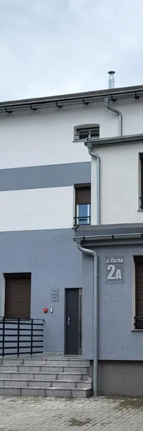 Cicha 2A，位于Żarów的酒店