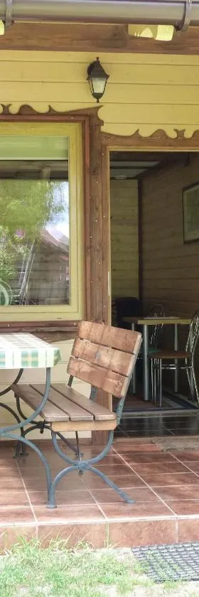 U Kaczorka，位于鲁恰内尼达的酒店