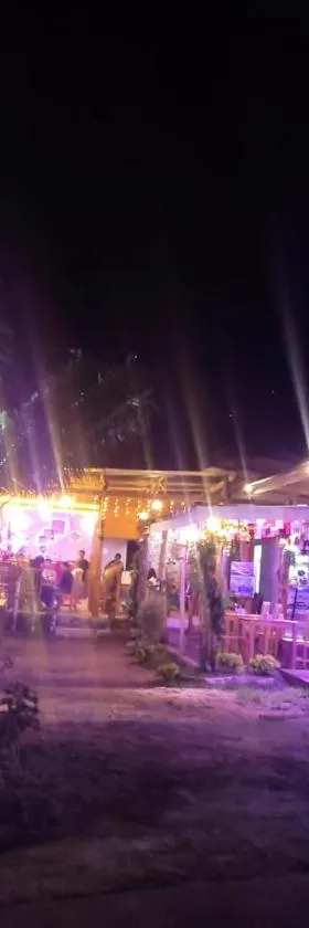 Achita Cottages，位于森纳儒的酒店