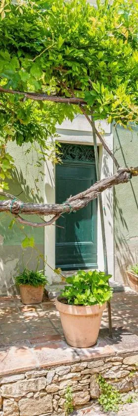 La Bastide des Saveurs，位于La Cadiere d'Azur的酒店