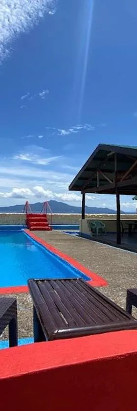 Napo Beach Resort，位于Maripipi的酒店