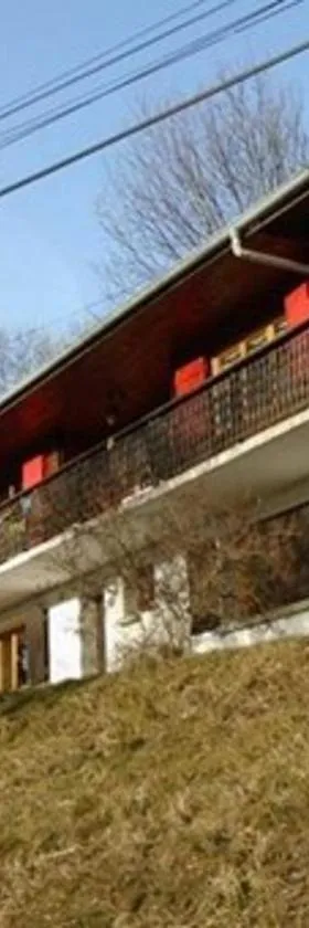 Bernex(74) Appartement 4 personnes dans chalet vue imprenable，位于贝尔内的酒店