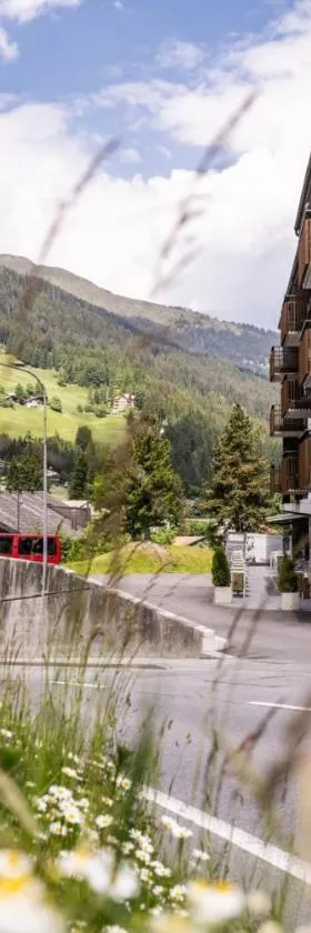 Hotel Krone Churwalden 3 Sterne Superior，位于库尔瓦尔登的酒店