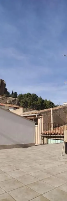 Cal Josep del Moto - Castelló de Farfanya，位于Castelló de Farfaña的酒店