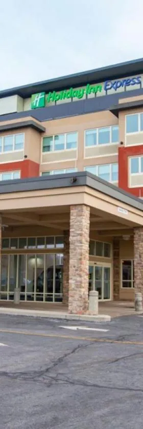 Holiday Inn Express Columbus Airport Easton，位于哥伦布的酒店