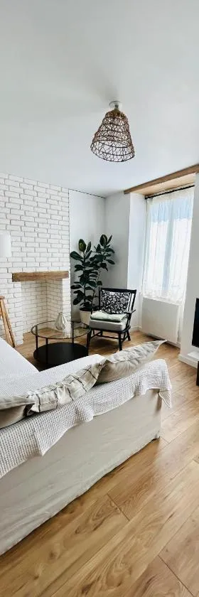 Appartement Cottage au cœur de Nemours，位于讷穆尔的酒店