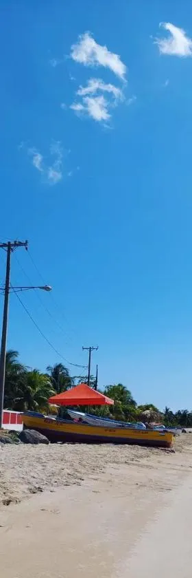 Sunset Bay B&B，位于玉米岛的酒店