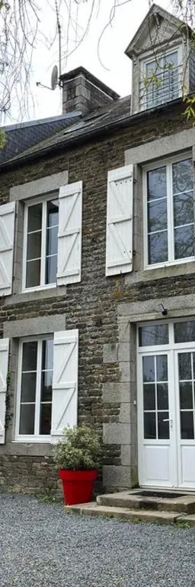 La Maison des Amis en Normandie，位于Pontfarcy的酒店