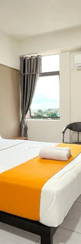 Sans Hotel Havila Bengkulu，位于明古鲁省的酒店