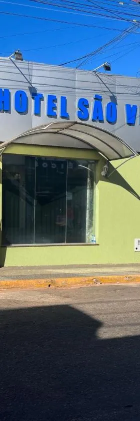 圣维森特酒店，位于阿拉瓜伊纳的酒店