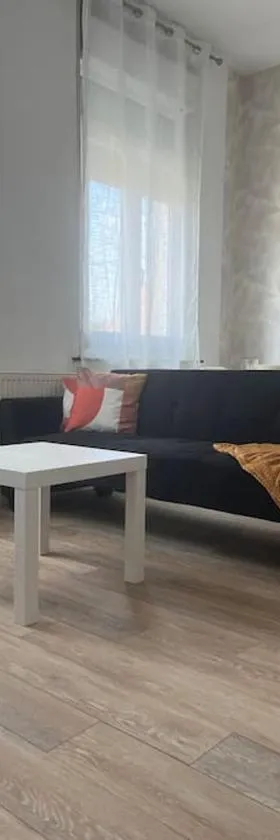 Bel appartement moderne，位于Marly的酒店