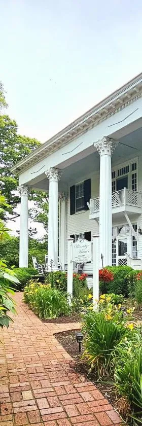 Winridge Manor，位于Madison Heights的酒店
