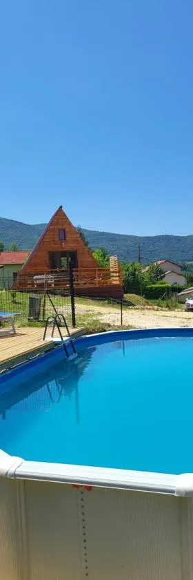 Chalet en A de la Motte-Fanjas，位于La Motte-Fanjas的酒店