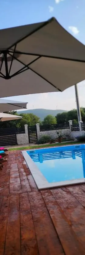 Apartment Karla SNB，位于罗佐瓦克的酒店
