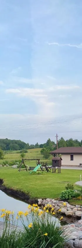 维拉特拉凯别墅，位于特拉凯的酒店