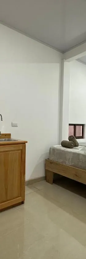 Tuanis Guest House，位于托尔图格罗的酒店