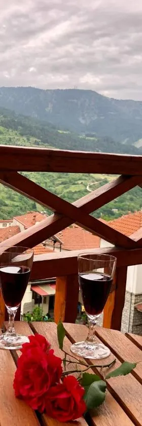 Apostolos Hotel，位于美特索文的酒店