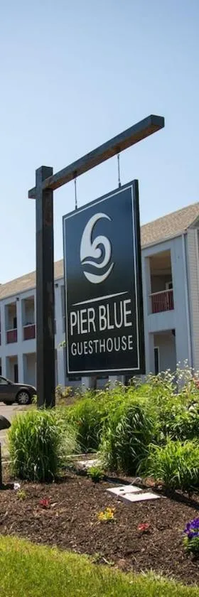 PIER BLUE INN Old Saybrook - Essex，位于旧塞布鲁克的酒店
