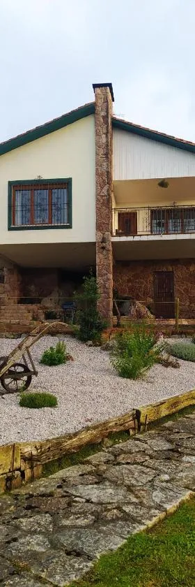 Vivienda vacacional El Prau，位于Villahormes的酒店