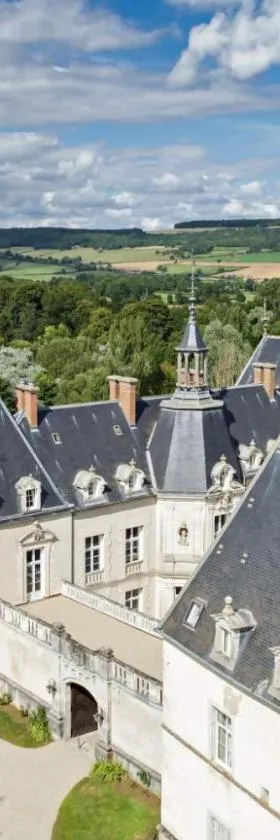 Château Sainte Sabine，位于Sainte-Sabine的酒店