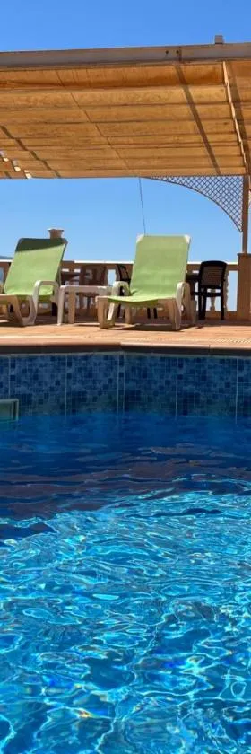 Hotel Nuevo Palas，位于兰哈龙的酒店