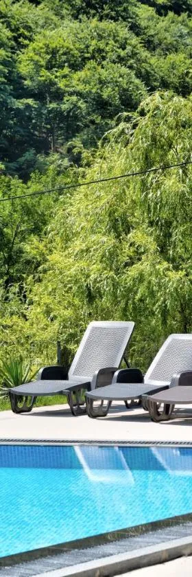 Vila Sunce Village Resort Konjic，位于科尼茨的酒店