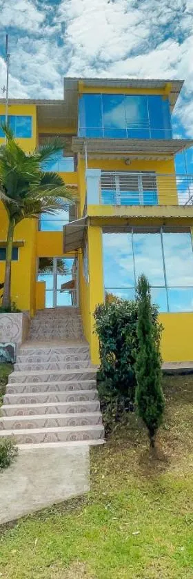 HOTEL PANORAMA SOL，位于Chachagüí的酒店