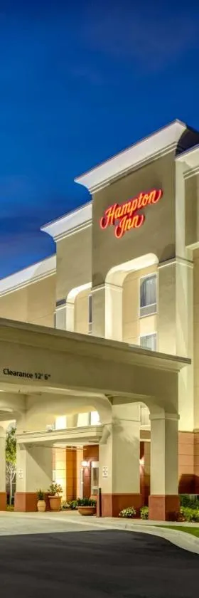 汤姆森汉普顿酒店，位于汤姆森的酒店