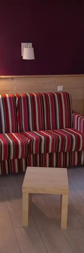 Chez Angélique et Romain - Appartement agréable au pied des pistes，位于拉普拉涅的酒店