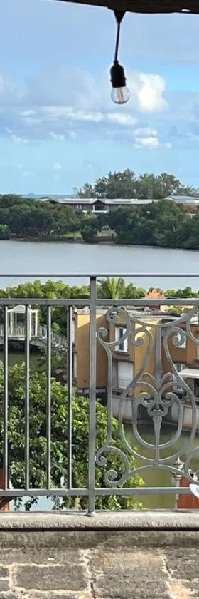 Villa in Port Chambly ,Mauritius，位于特里罗杰的酒店