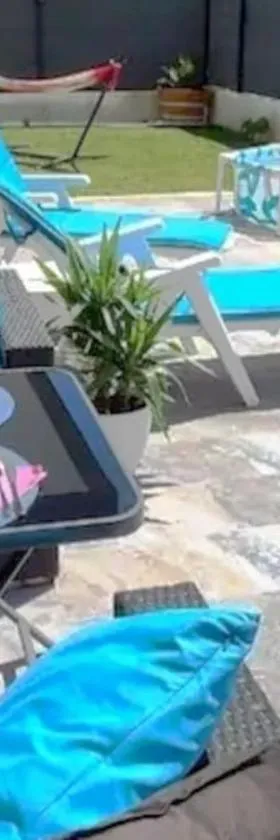 apartamento con jardín privado a 300 metros de la playa，位于索托德拉马里纳的酒店
