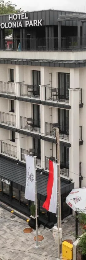 Hotel Polonia PARK Medical Center & Spa，位于布斯克·兹德鲁伊的酒店