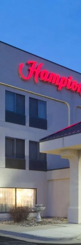 北苏城汉普顿酒店，位于North Sioux City的酒店