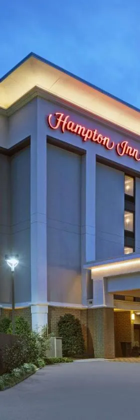 格林维尔/伍德拉夫路汉普顿酒店，位于格林维尔的酒店