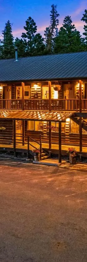 鸭溪村山林小屋，位于达克科里克村的酒店