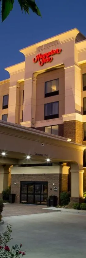 Hampton Inn Oxford/Conference Center，位于牛津的酒店