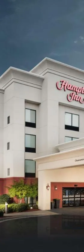 维尔逊市中心希尔顿恒庭酒店，位于威尔森的酒店