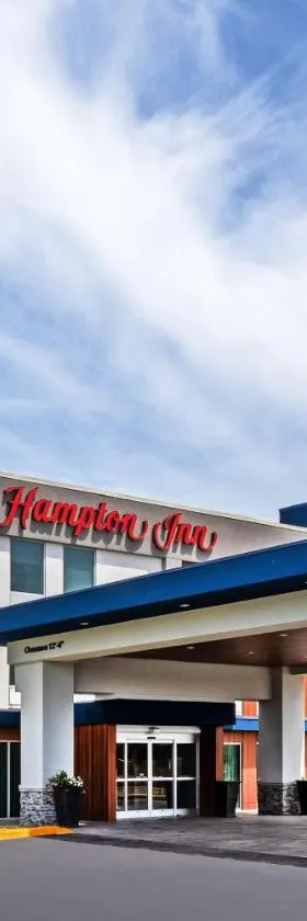 Hampton Inn Sulphur Lake Charles，位于萨尔弗的酒店