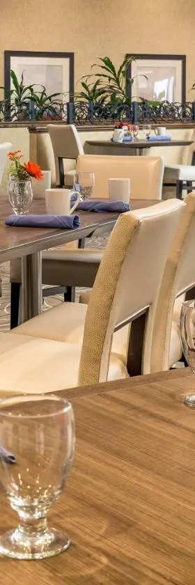 DoubleTree by Hilton Boston-Milford，位于米尔福德的酒店