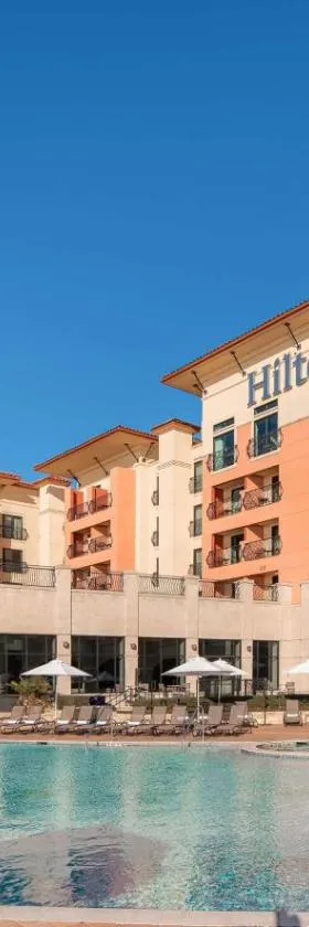 Hilton Dallas/Rockwall Lakefront Hotel，位于罗克沃尔的酒店