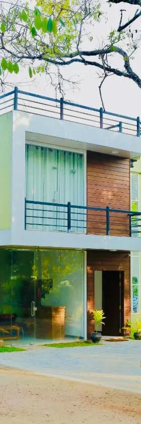 Shanthi Villa Resort，位于阿努拉德普勒的酒店
