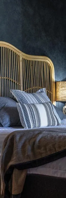 Dal Zotto Homestead & Petite Retreats，位于Whitfield的酒店