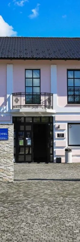 乌库斯精品酒店，位于Tešanj的酒店