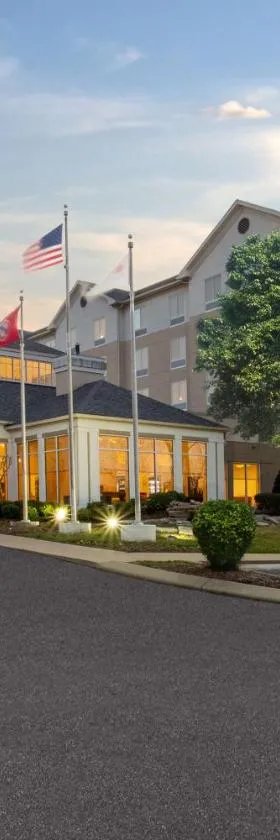 纳什维尔士麦那希尔顿花园酒店，位于士麦那的酒店