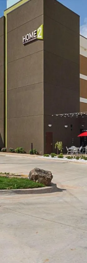 俄克拉何马城育空希尔顿欣庭套房酒店，位于育空的酒店