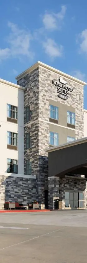 Homewood Suites By Hilton Topeka，位于托皮卡的酒店
