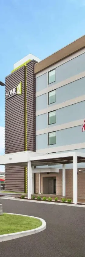 Home2 Suites By Hilton Pittsburgh Area Beaver Valley，位于莫纳卡的酒店