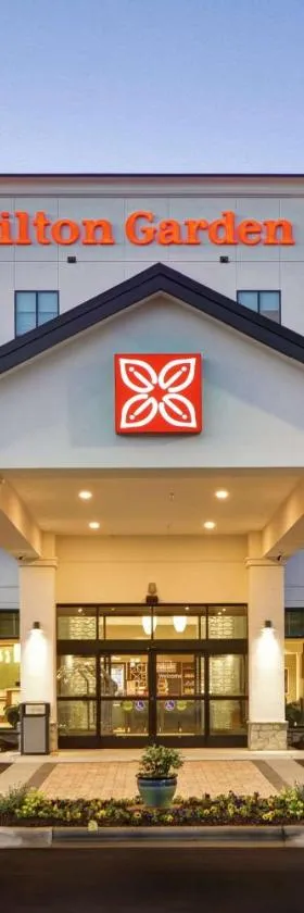 Hilton Garden Inn Gastonia，位于加斯托尼亚的酒店