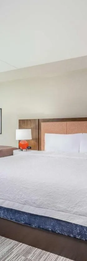 Hampton Inn & Suites Kittery-Portsmouth，位于基特里的酒店